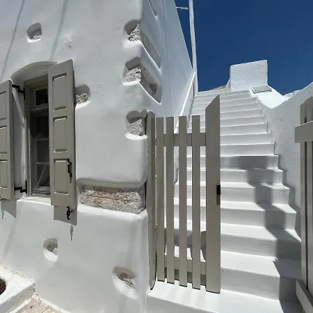 Cycladic Rooftop House In The Heart Of Parikia