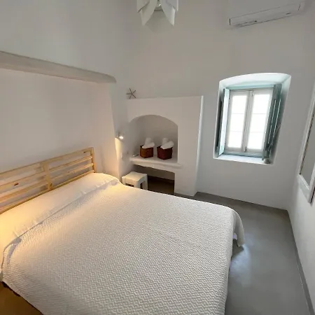 Cycladic Rooftop House In The Heart Of Parikia *