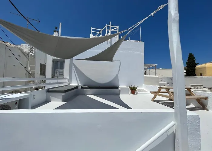 Cycladic Rooftop House In The Heart Of Parikia Ferienhaus