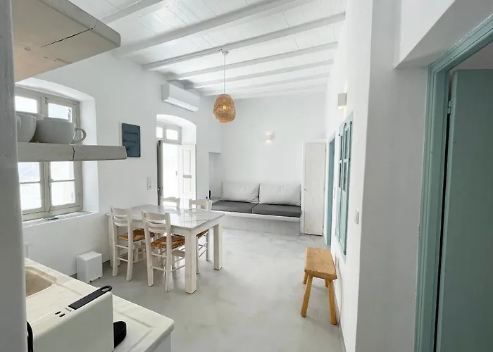 Cycladic Rooftop House In The Heart Of Parikia *