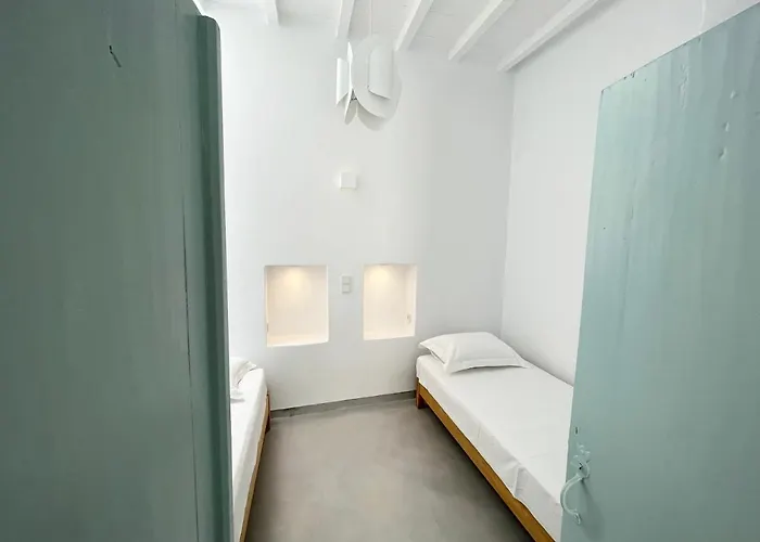 Cycladic Rooftop House In The Heart Of Parikia