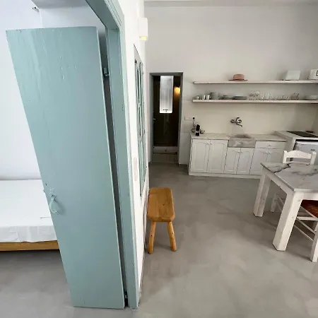 Cycladic Rooftop House In The Heart Of Parikia Holiday home