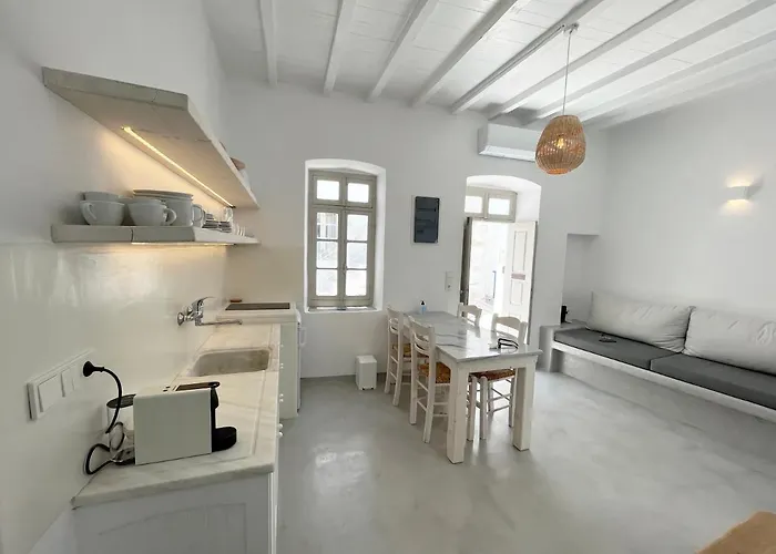 Semesterbostad Cycladic Rooftop House In The Heart Of Parikia