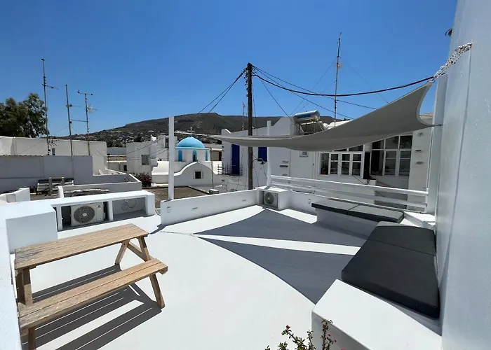 Cycladic Rooftop House In The Heart Of Parikia